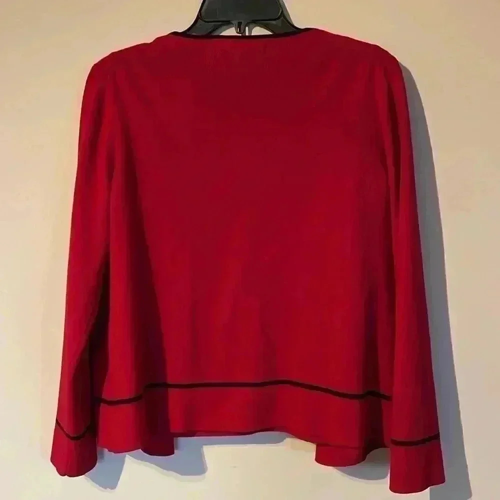 Easy Spirit 2-Piece Sweater - Picture 2 of 7